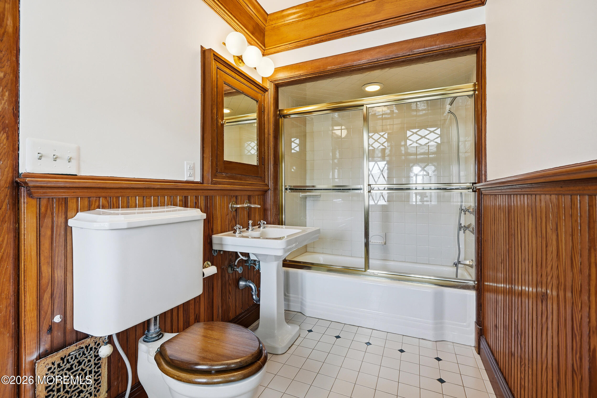 211 Cedar Avenue Allenhurst, NJ 07711 - Photo 30 of 44 095