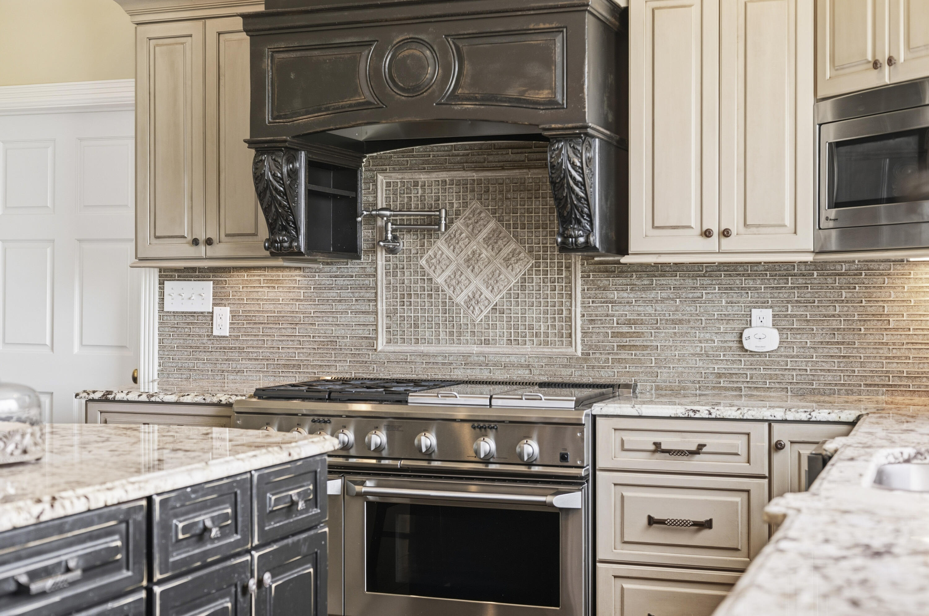 3600 Briar Hill Road Lexington, KY 40516 - Photo 22 of 102 20260330-3600-Briar-Hill-Rd-fh-00005