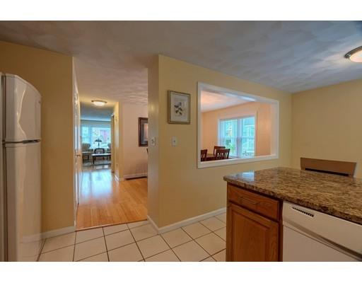 1102 Sandy Lane Wilmington, MA 01887 - Photo 18 of 35
