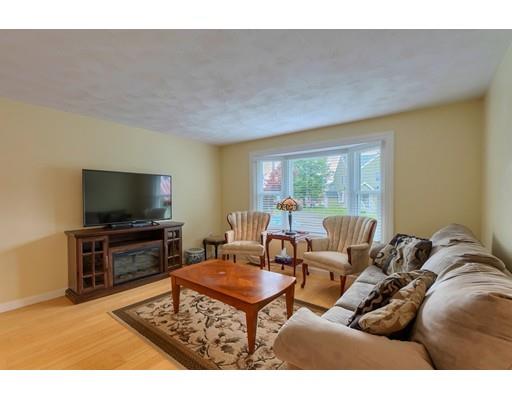 1102 Sandy Lane Wilmington, MA 01887 - Photo 6 of 35