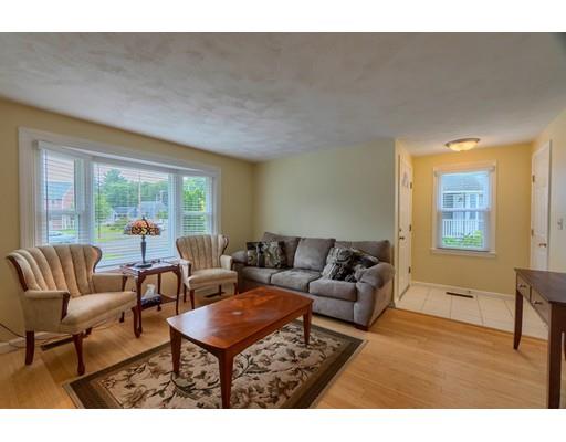 1102 Sandy Lane Wilmington, MA 01887 - Photo 7 of 35