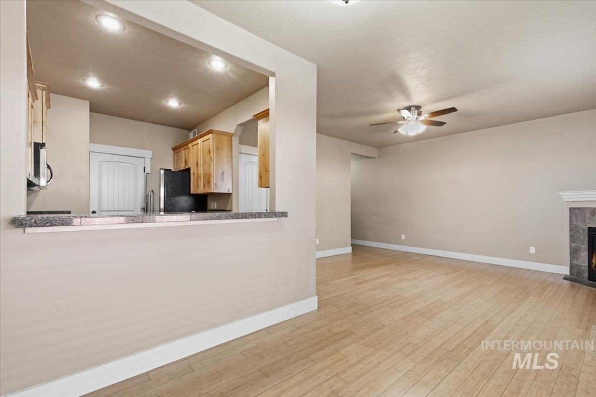 5273 West Morris Hill Road Boise, ID 83706 - Photo 9 of 22 Gallery Image 9
