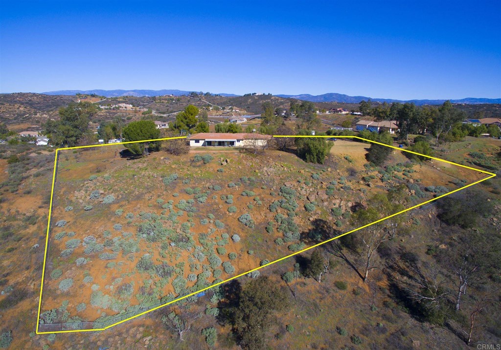 18739 Rangeland Road Ramona, CA 92065 - Photo 11 of 15 Gallery Image 11