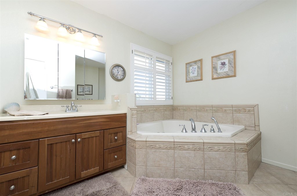 18739 Rangeland Road Ramona, CA 92065 - Photo 9 of 15 Gallery Image 9