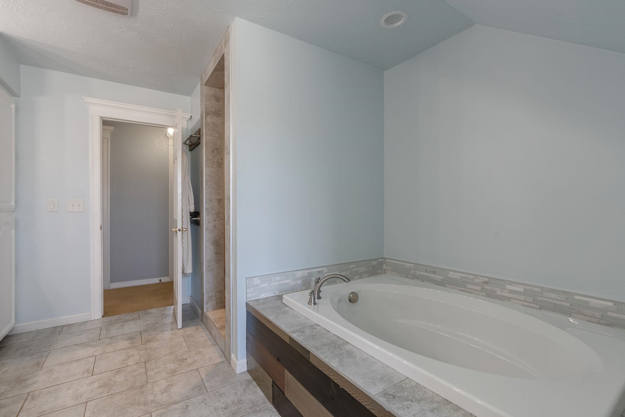 10103 North Ridgecrest Drive Spokane, WA 99208 - Photo 20 of 36