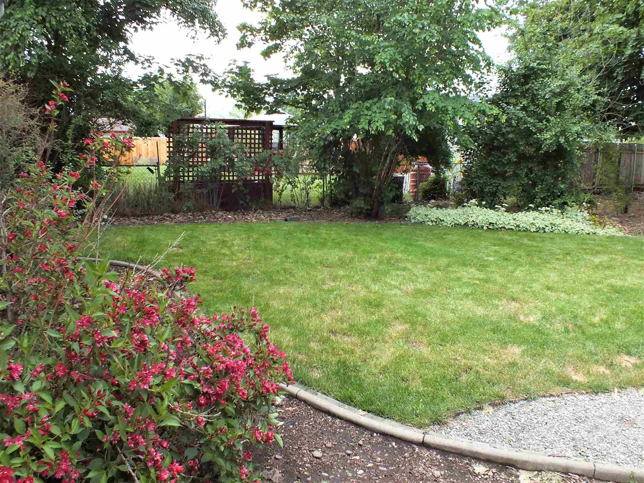 211 North Blake Road Spokane Valley, WA 99216 - Photo 21 of 33