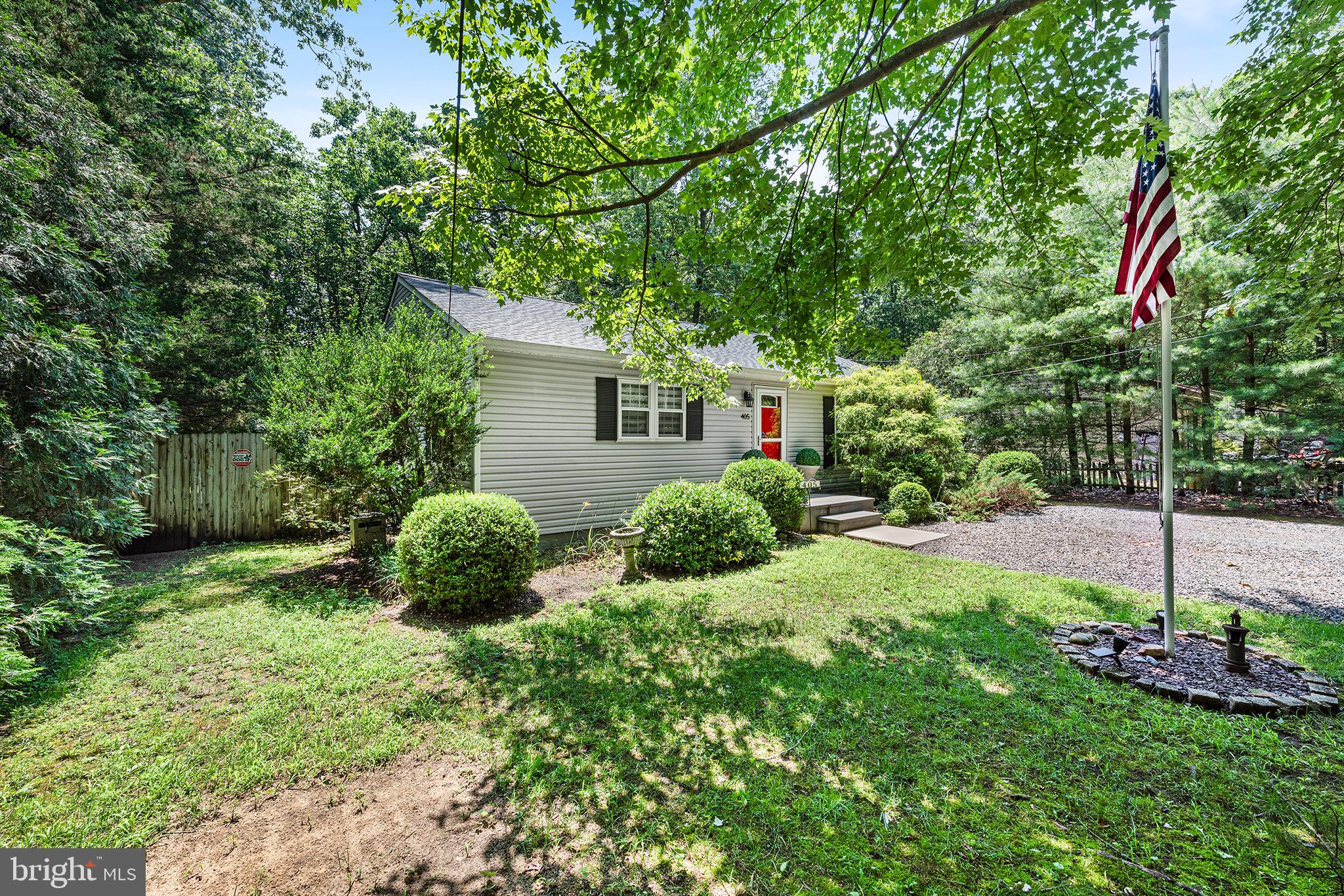 405 East Millstream Road Cream Ridge, NJ 08514 - Photo 26 of 37 a view of backyard with green space