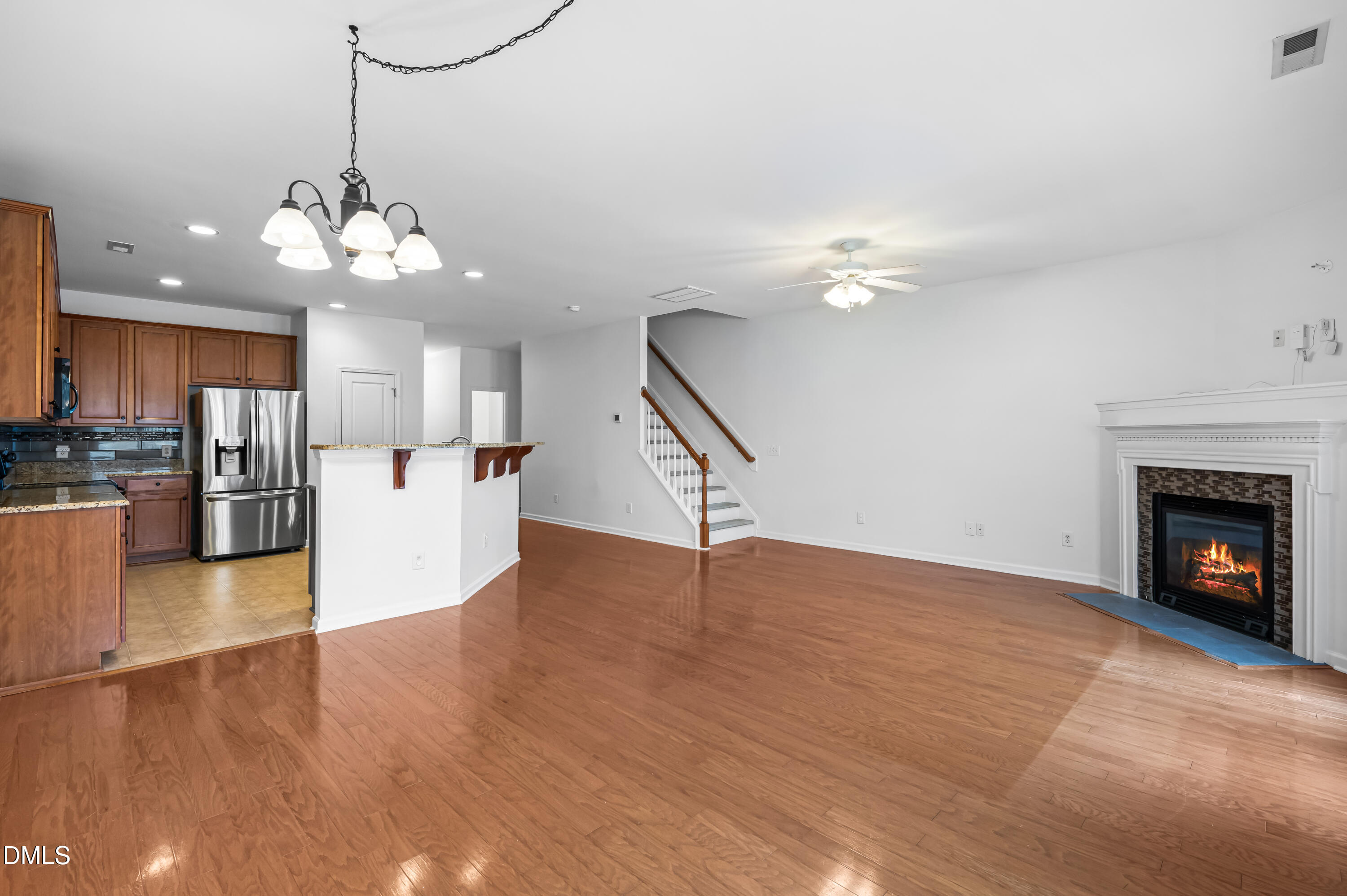 2525 Asher View Court Raleigh, NC 27606 - Photo 15 of 33 14_dsc_2876