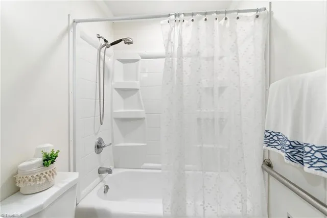 $239,000 | 403 Whitesell Street, Gibsonville, NC 27249