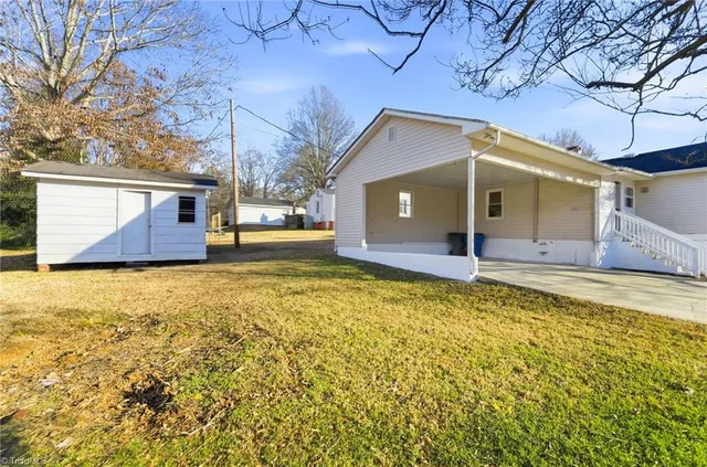 $239,000 | 403 Whitesell Street, Gibsonville, NC 27249