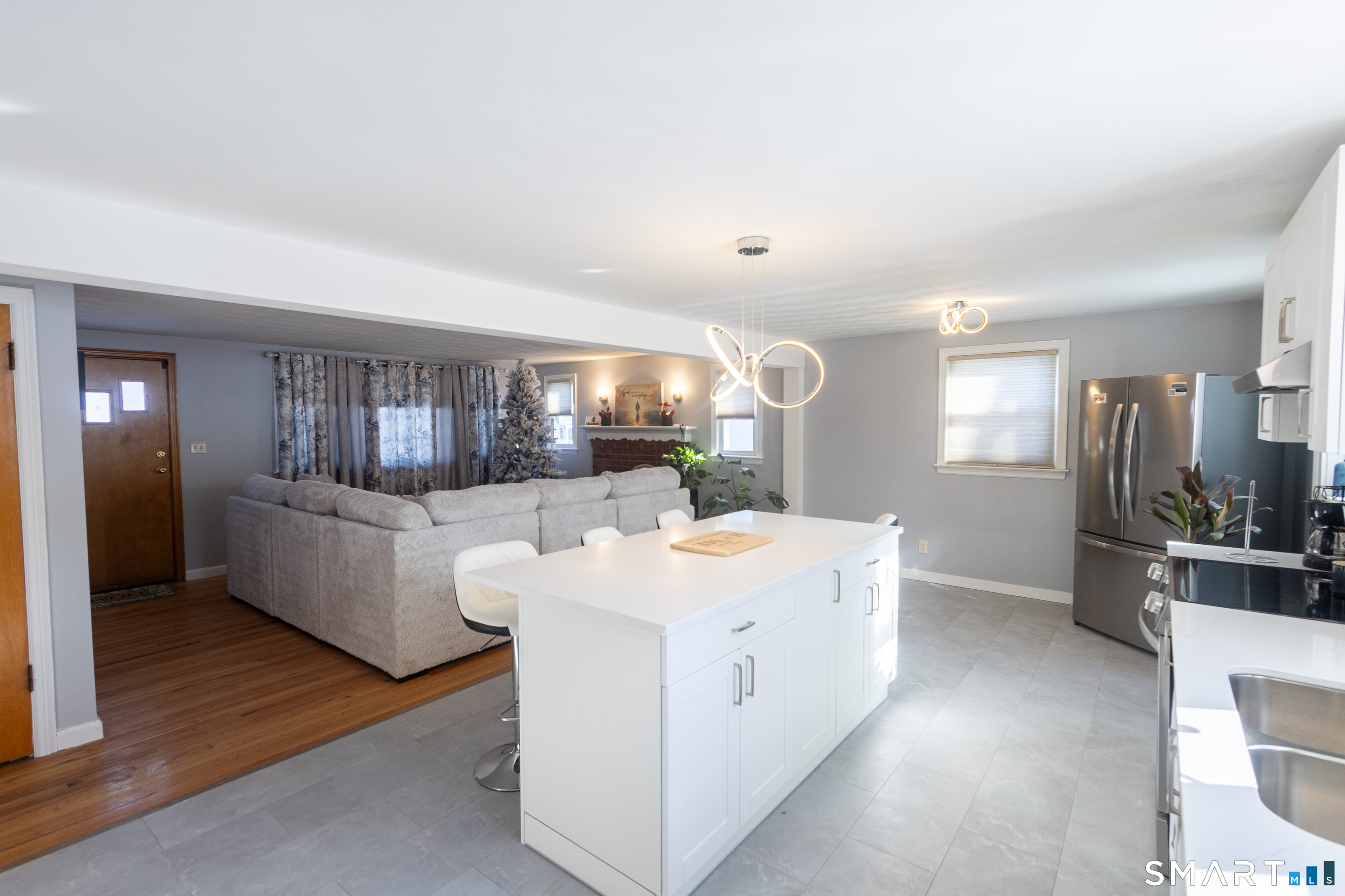 141 Orchard Street Meriden, CT 06450 - Photo 13 of 20