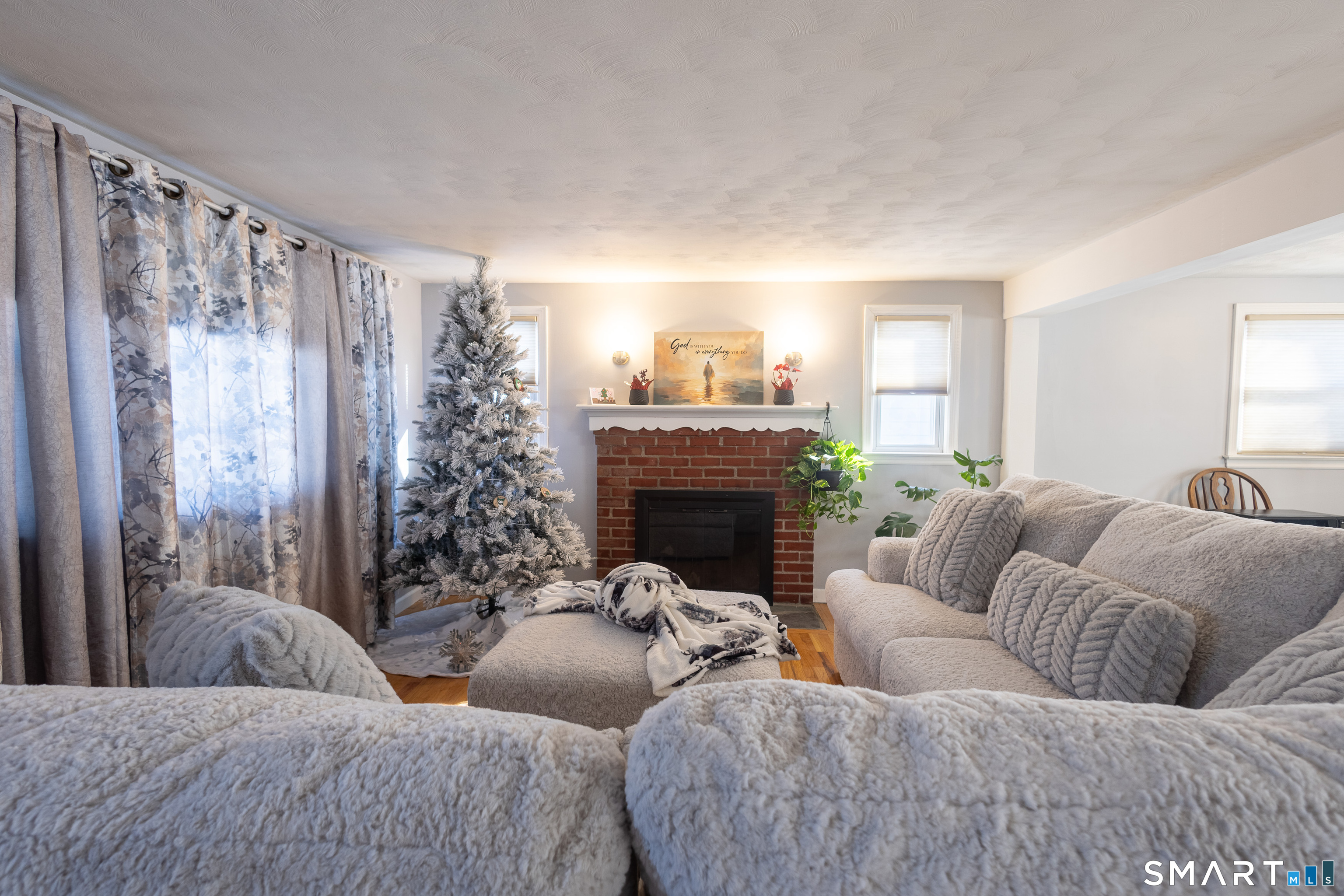 141 Orchard Street Meriden, CT 06450 - Photo 5 of 20