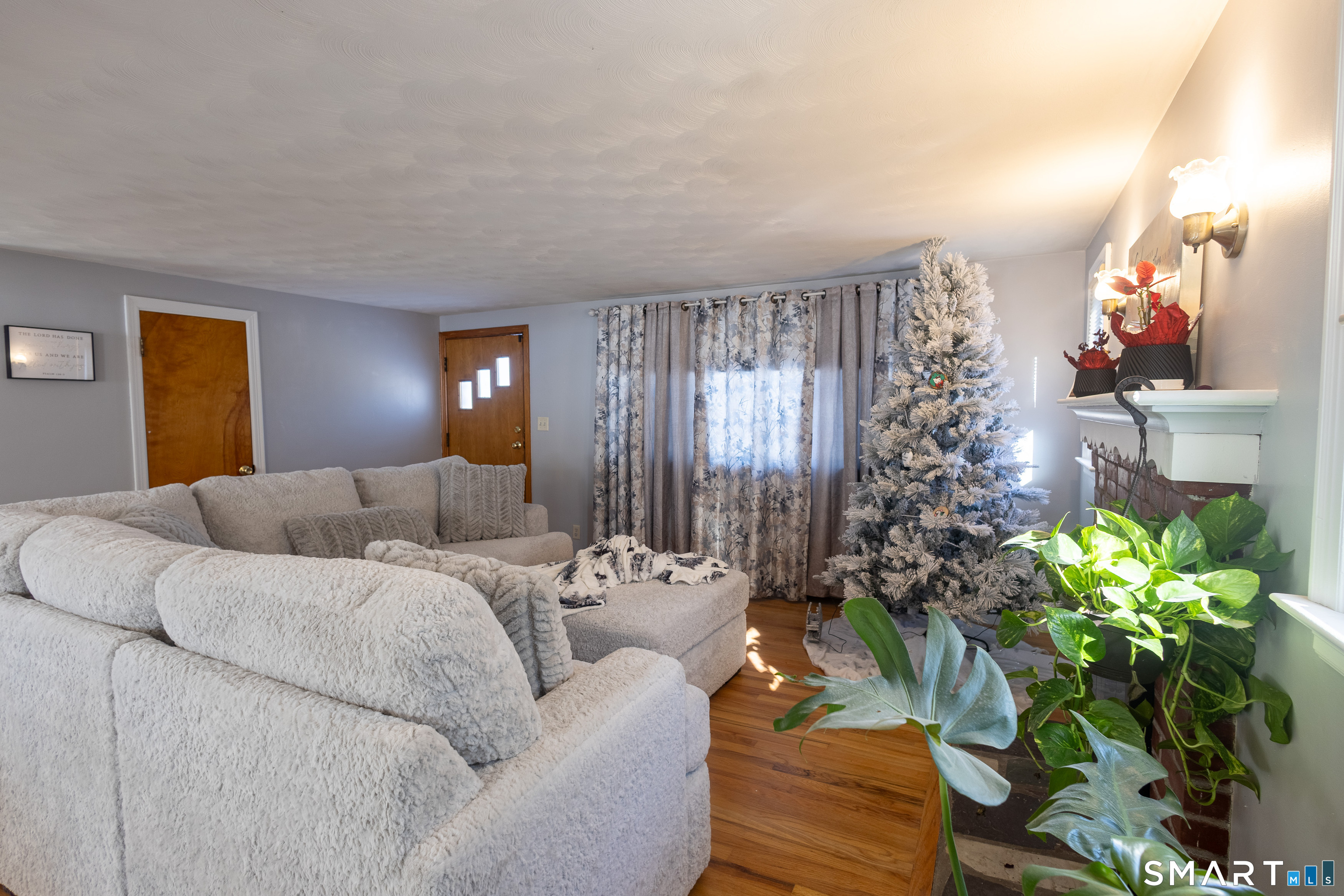 141 Orchard Street Meriden, CT 06450 - Photo 7 of 20