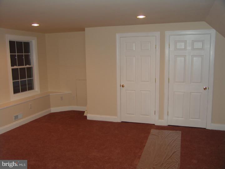 62 Long Loop Road Levittown, PA 19056 - Photo 11 of 14 Bedroom - Main