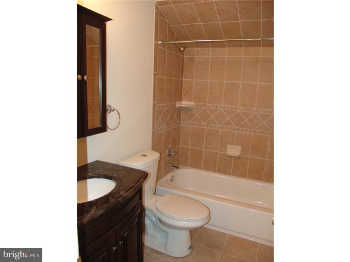 62 Long Loop Road Levittown, PA 19056 - Photo 4 of 14 Bathroom