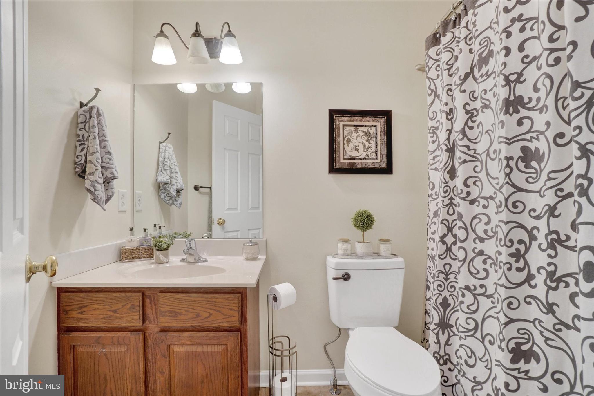 4271 Board Road Manchester, PA 17345 - Photo 15 of 27 Gallery Image 15