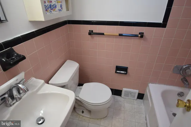 $244,900 | 137 Madison Drive, Newark, DE 19711