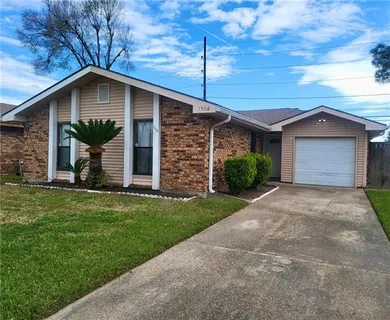 $1,800 | 1308 Cambridge Drive, Laplace, LA 70068