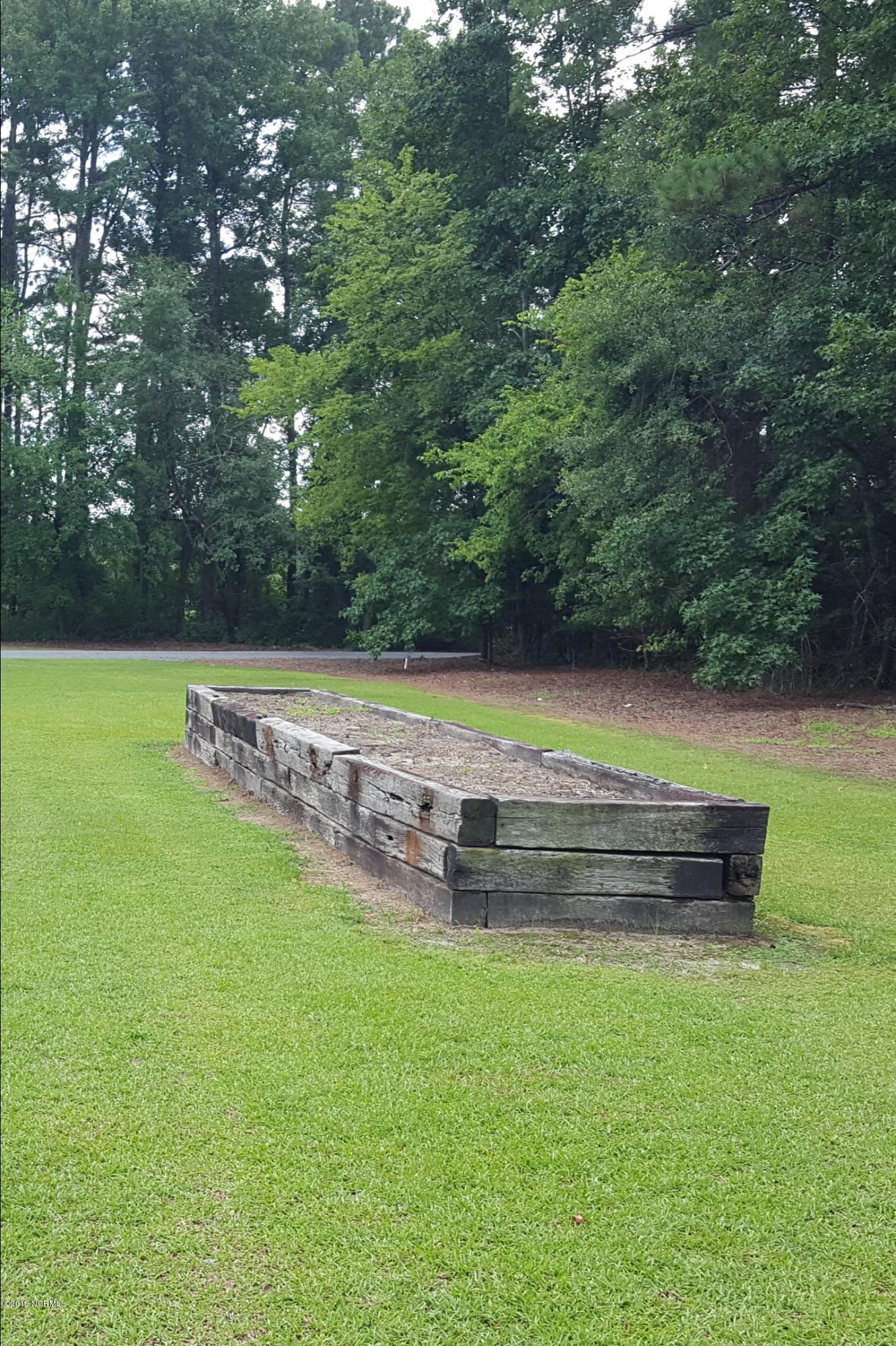 12765 X Way Road Laurinburg, NC 28352 - Photo 18 of 35 raised garden bed