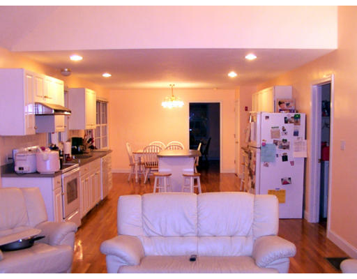 59 Wood Street Lexington, MA 02421 - Photo 3 of 4 Gallery Image 3
