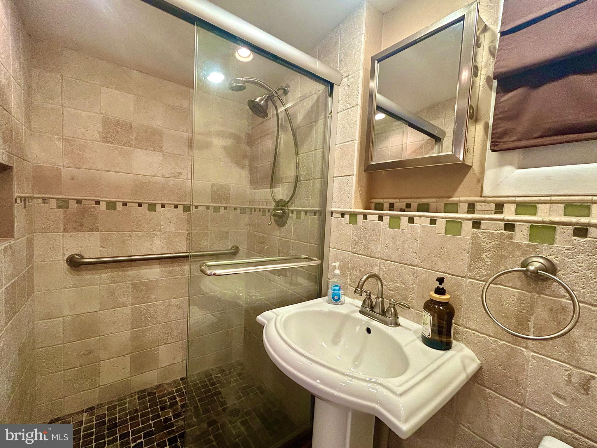 721 Mayo Road Glen Burnie, MD 21061 - Photo 24 of 42 Gallery Image 24