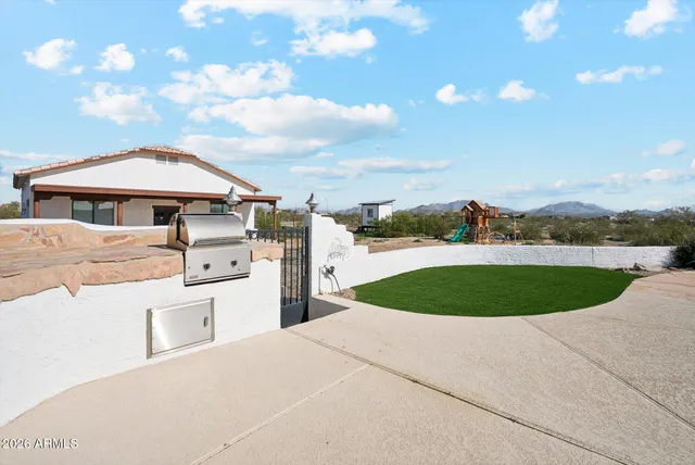 $1,500,000 | 12135 North Faldale Road, Casa Grande, AZ 85122