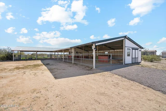 $1,500,000 | 12135 North Faldale Road, Casa Grande, AZ 85122