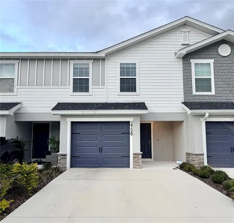$2,350 | 2738 Idyll Lks Circle, Plant City, FL 33566