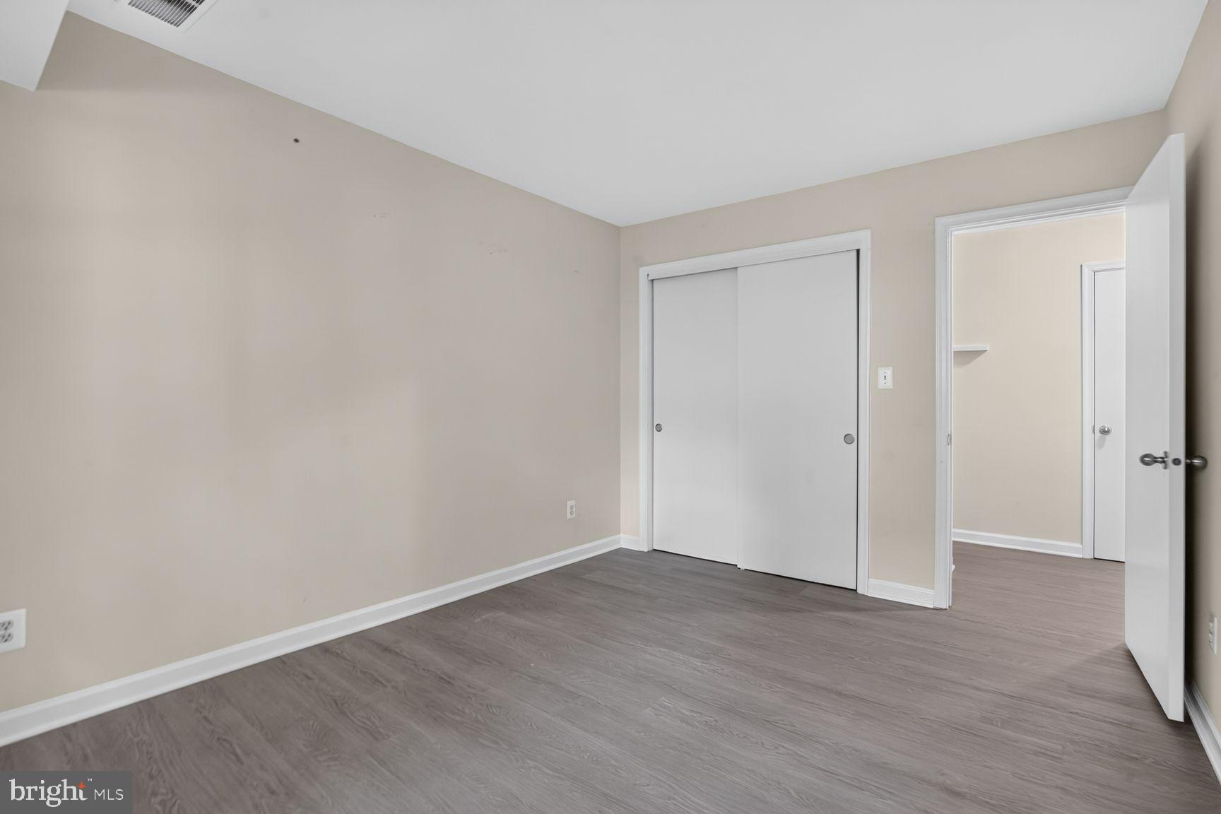 5905 K Bayshire Road, Unit 186 Springfield, VA 22152 - Photo 16 of 37 Gallery Image 16