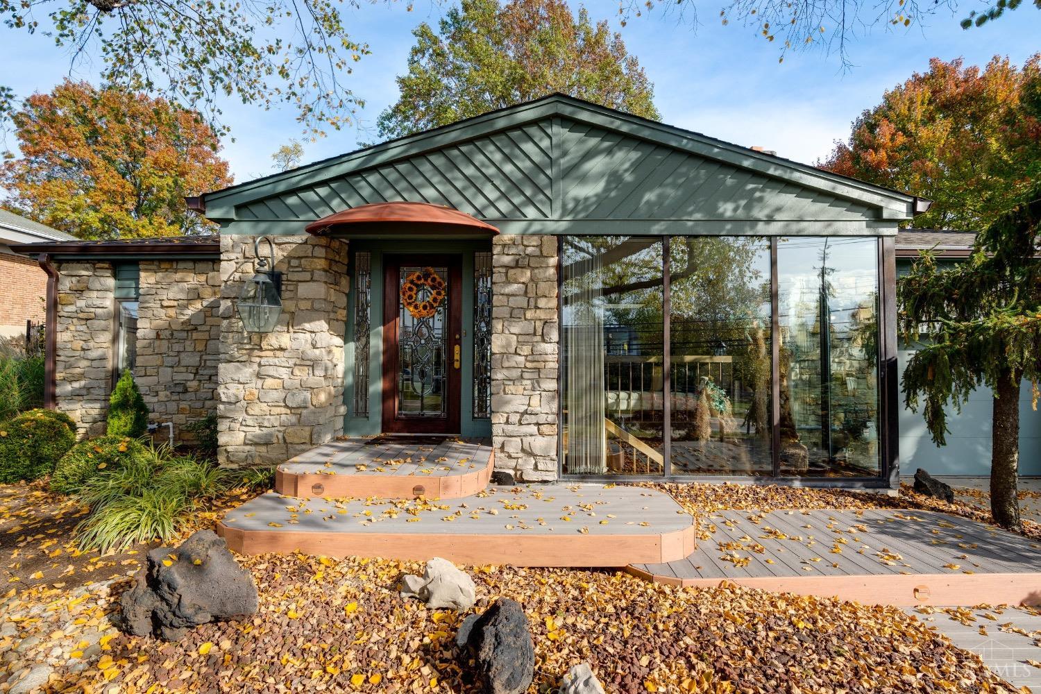 5316 Race Road Cincinnati, OH 45247 - Photo 5 of 57