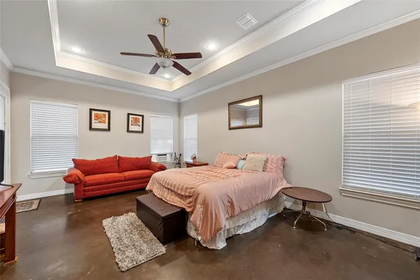 $945,000 | 2370 Garrett Lane, China Spring, TX 76633