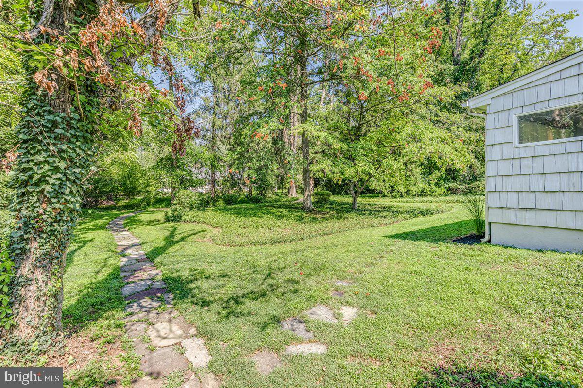 134 Sycamore Road Princeton, NJ 08540 - Photo 27 of 32