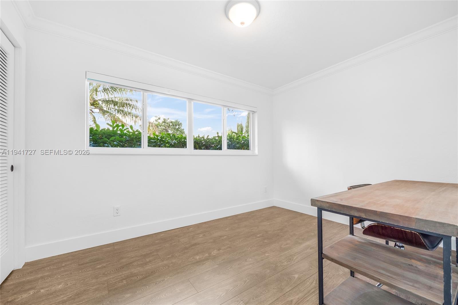 6440 Southwest 44th Street Miami, FL 33155 - Photo 14 of 27 Gallery Image 14