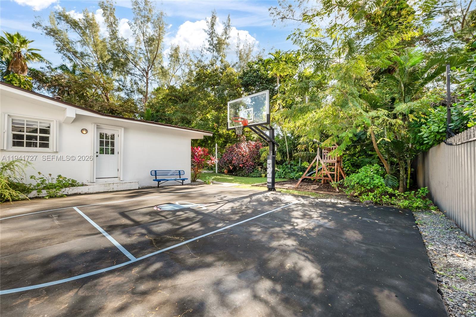 6440 Southwest 44th Street Miami, FL 33155 - Photo 27 of 27 Gallery Image 27