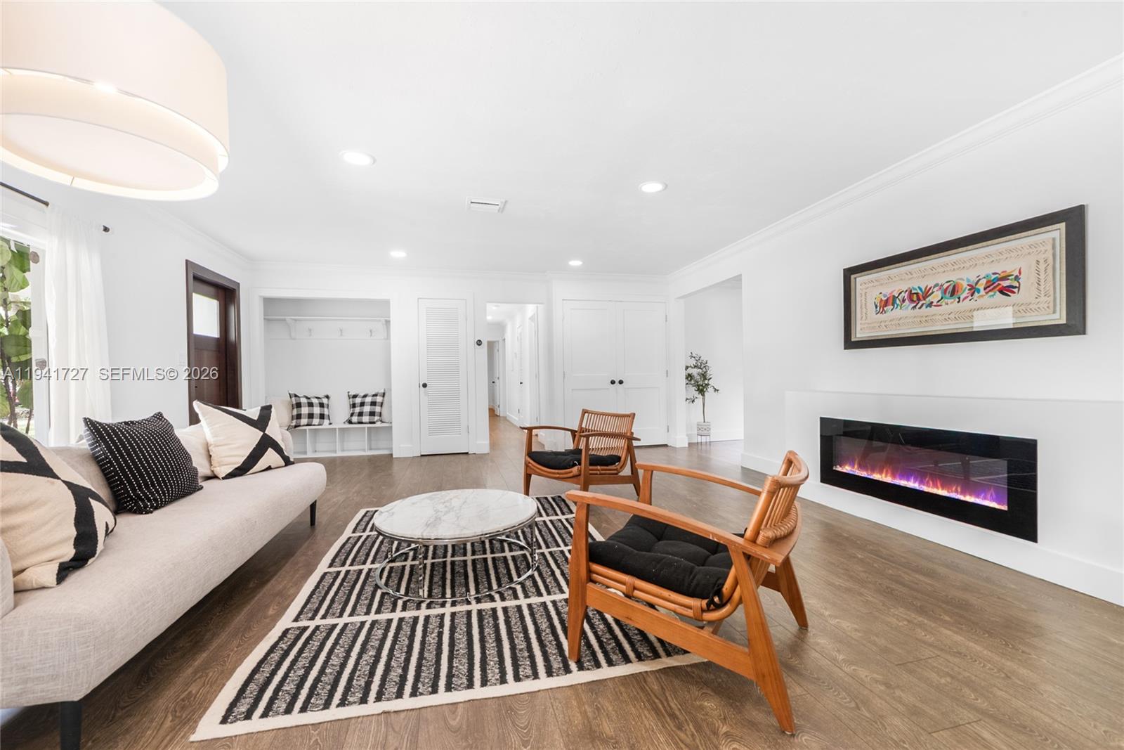 6440 Southwest 44th Street Miami, FL 33155 - Photo 5 of 27 Gallery Image 5