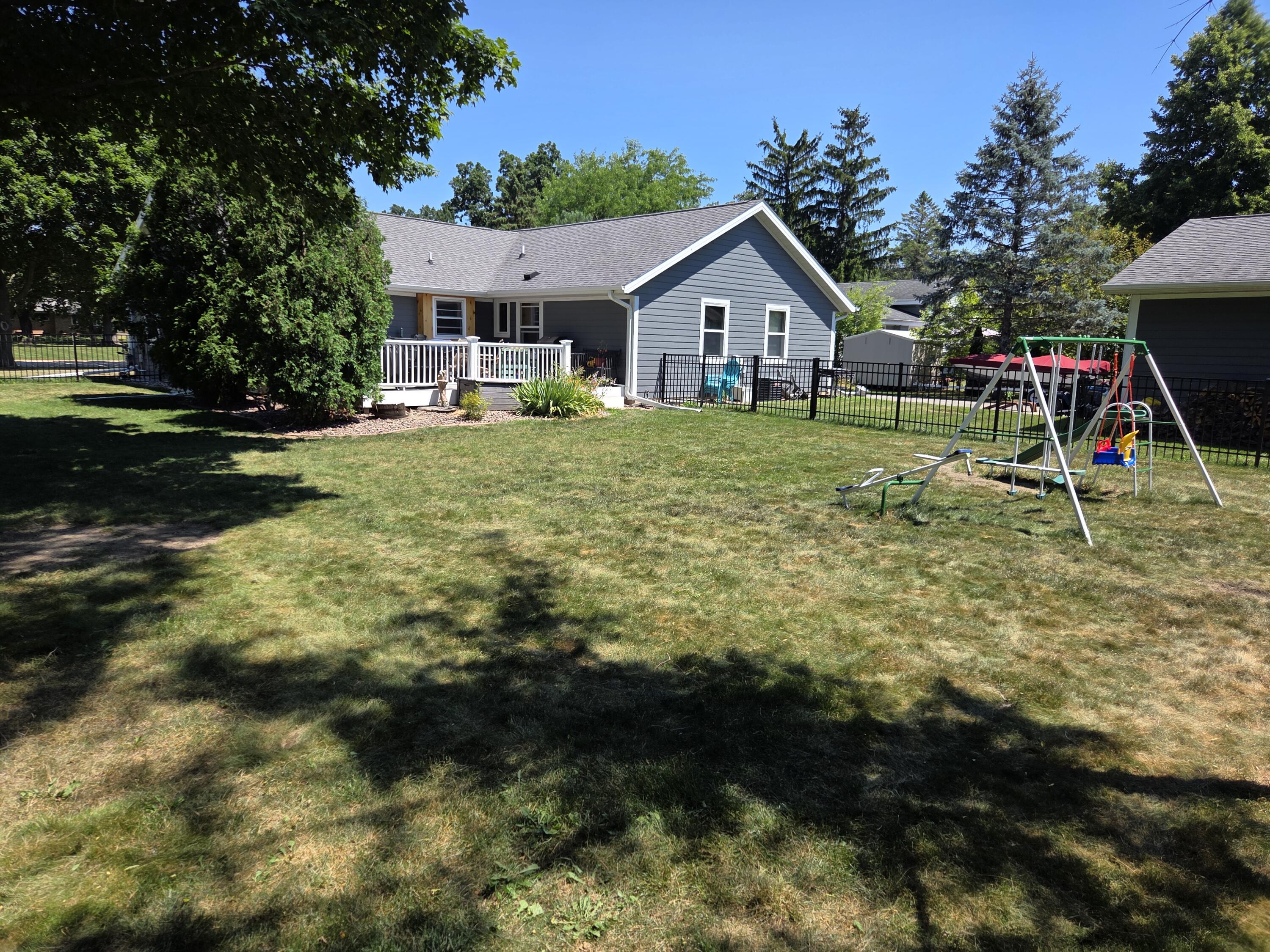 26423 South Wind Lake Road Norway, WI 53185 - Photo 6 of 59 1000020665