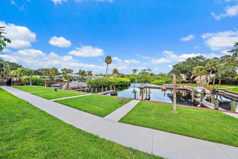 $145,000 | 1561 Northeast 12th Terrace, Unit C14, Jensen Beach, FL 34957