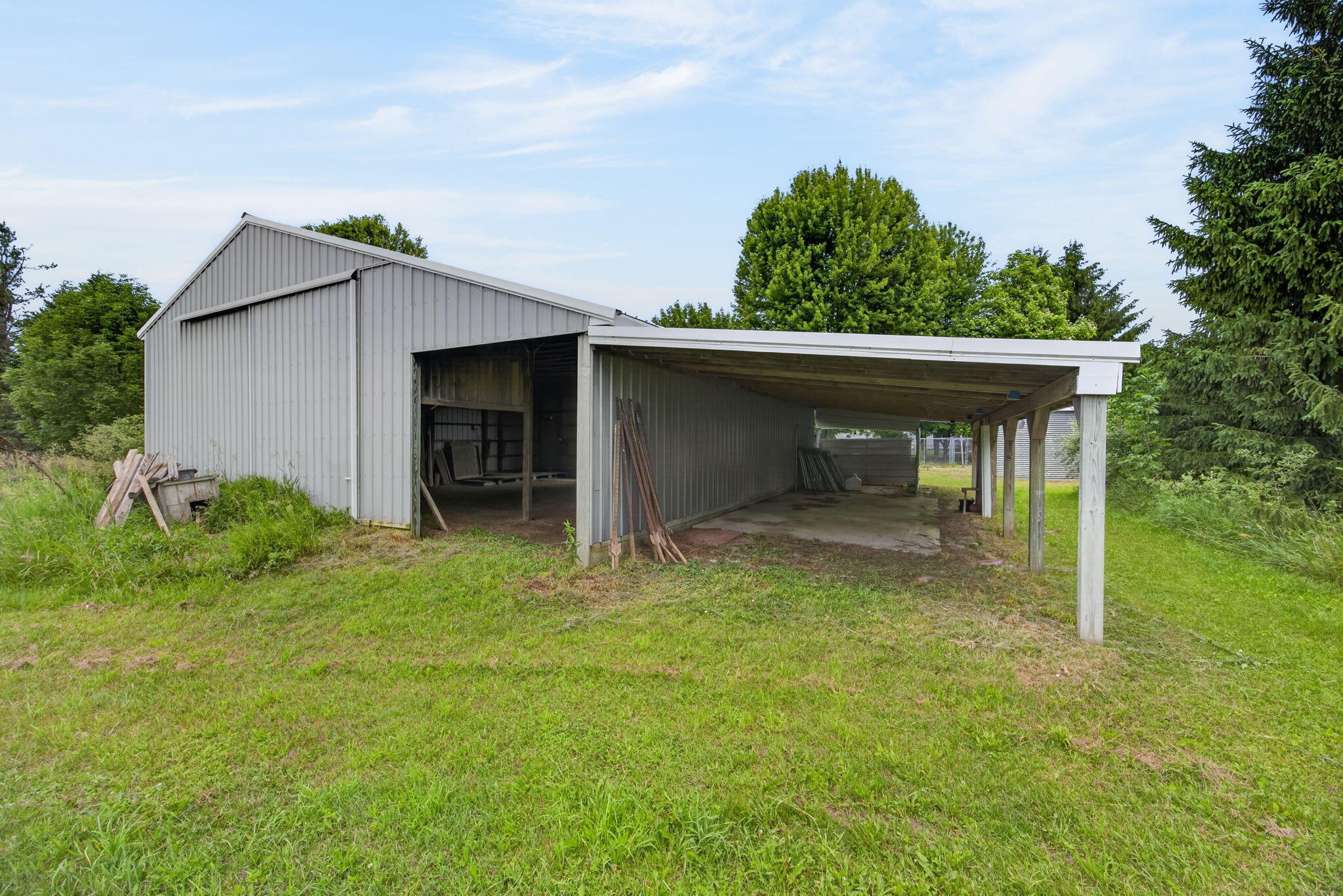 6178 Meredith Grade Road Harrison, MI 48625 - Photo 33 of 42 33-web-or-mls-3Y2A5659