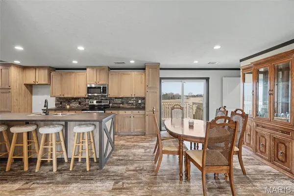 $499,900 | 19225 Hubbell Lane, Warrenton, MO 63383