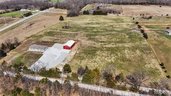 $499,900 | 19225 Hubbell Lane, Warrenton, MO 63383