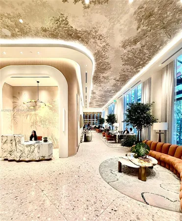 $6,300 | 77 Southeast 5th Street, Unit 2305, Miami, FL 33131