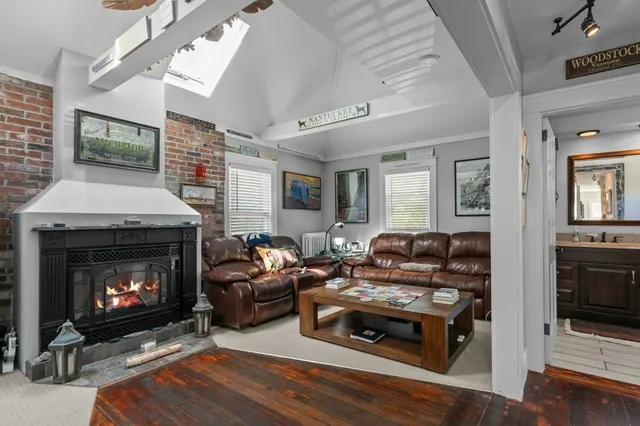 $1,345,000 | 21 Slocum Street, Newport, RI 02840