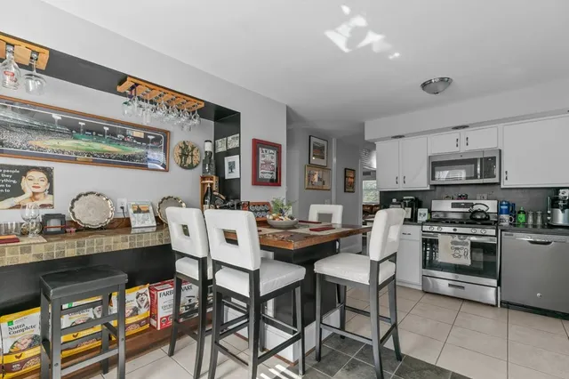 $1,345,000 | 21 Slocum Street, Newport, RI 02840