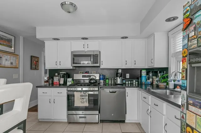 $1,345,000 | 21 Slocum Street, Newport, RI 02840