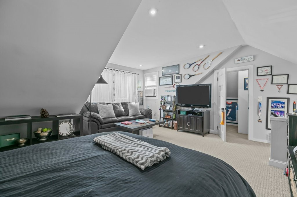 21 Slocum Street Newport, RI 02840 - Photo 21 of 50