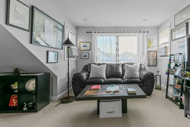 $1,345,000 | 21 Slocum Street, Newport, RI 02840