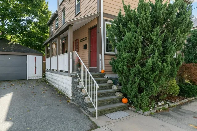 $1,345,000 | 21 Slocum Street, Newport, RI 02840