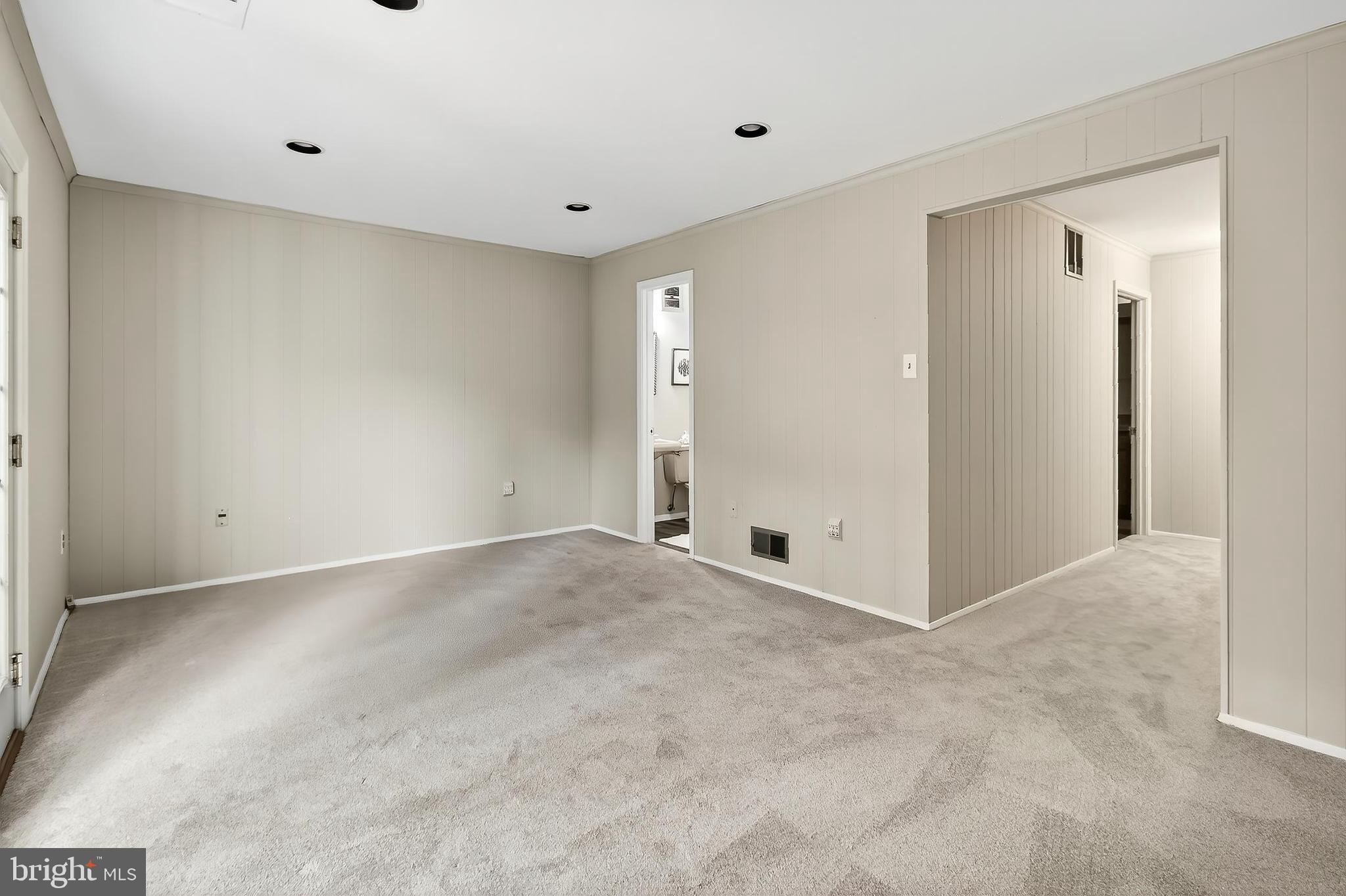 7781 Tiverton Drive Springfield, VA 22152 - Photo 29 of 53 Family room features new recessed LED lighting