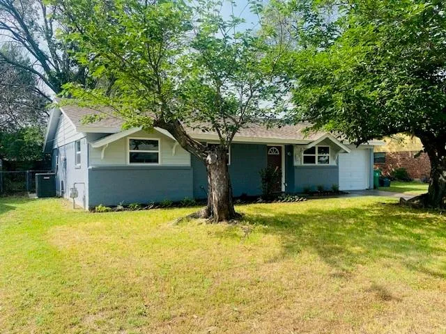 a house view with a outdoor space
