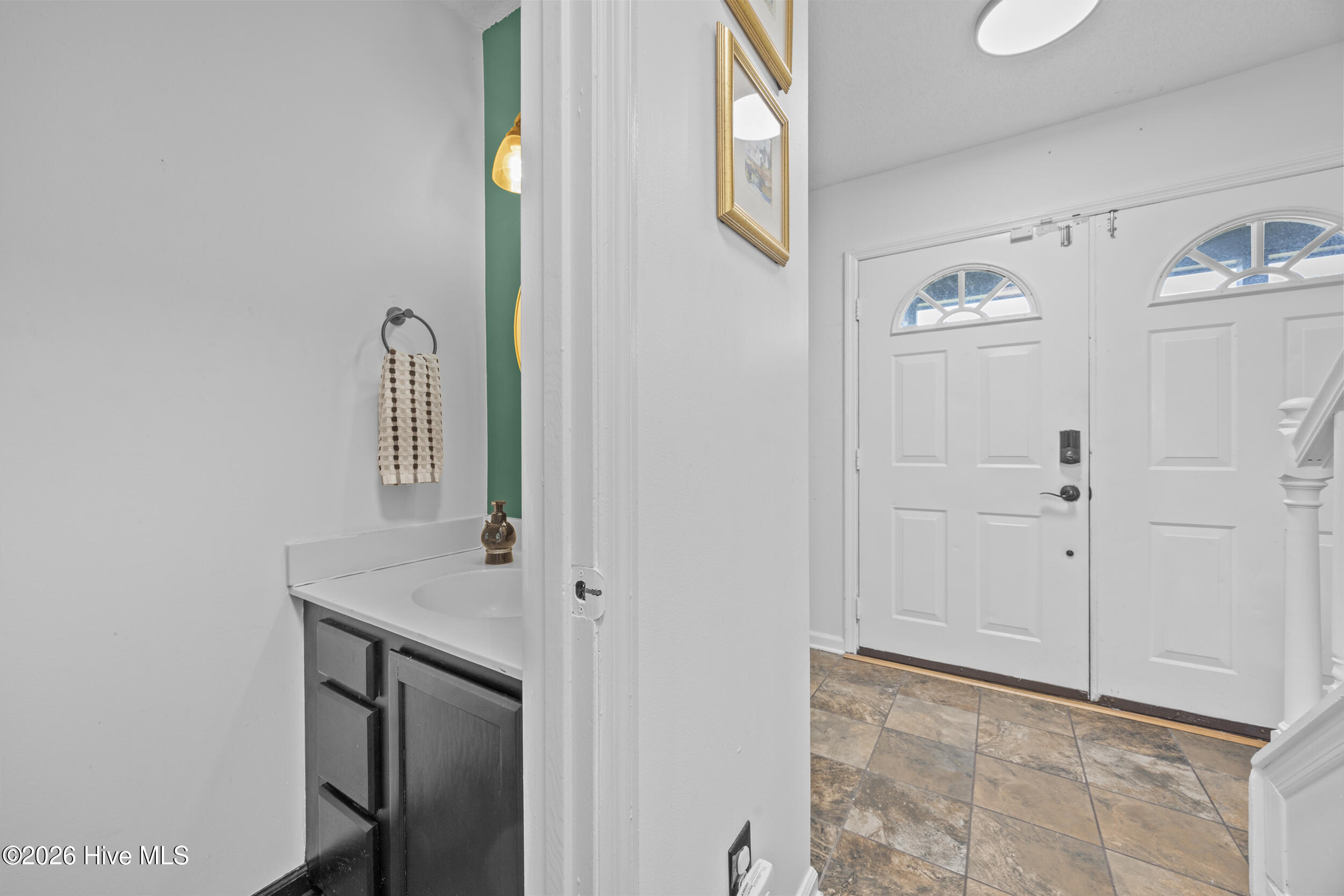 808 Gadwell Loop Jacksonville, NC 28540 - Photo 10 of 55 14_bathroom